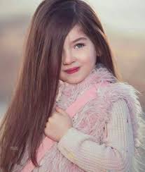 خوشگل زیاد پیدا میشه تو دنیا – کامل و اصلی و شاد
